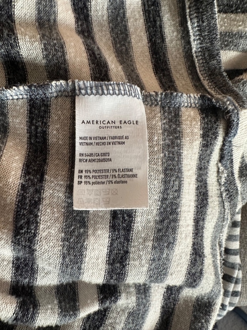 American Eagle Soft & Sexy Long Sleeve Tee Size S Blue/Gray Striped - Picture 4 of 4